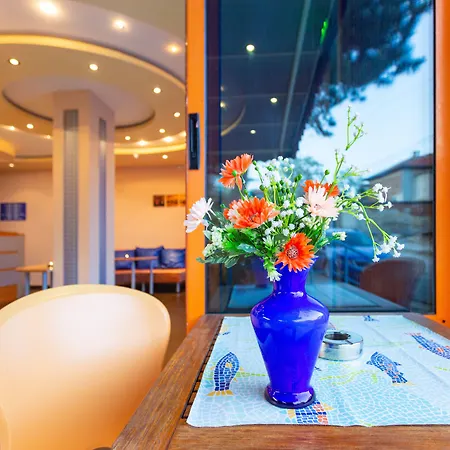 Hotel Family Jemelly 2*