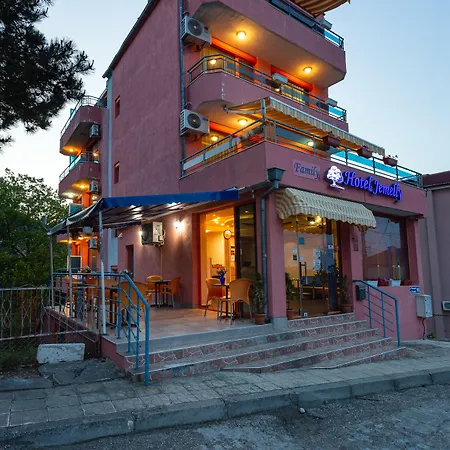 Hotel Family Jemelly