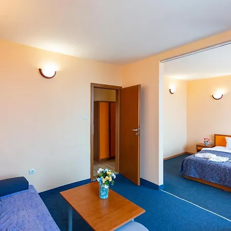 Family Jemelly Hotel Obzor