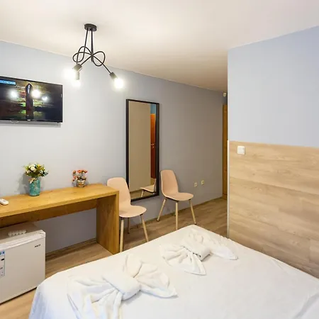 Family Jemelly Obzor