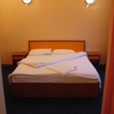 Family Jemelly Hotel Obsor
