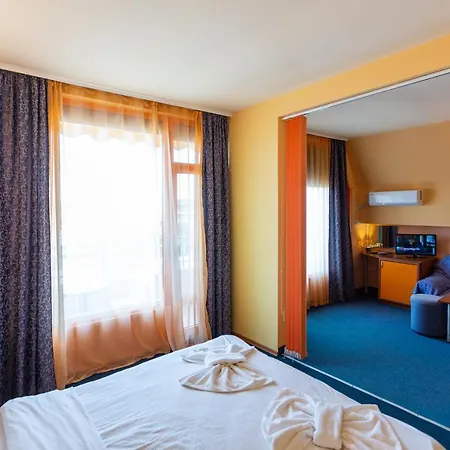 Family Jemelly Hotel