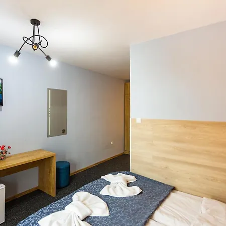 Отель Family Jemelly 2*