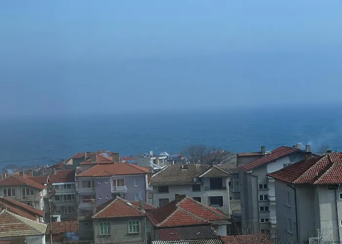 Отель Family Jemelly