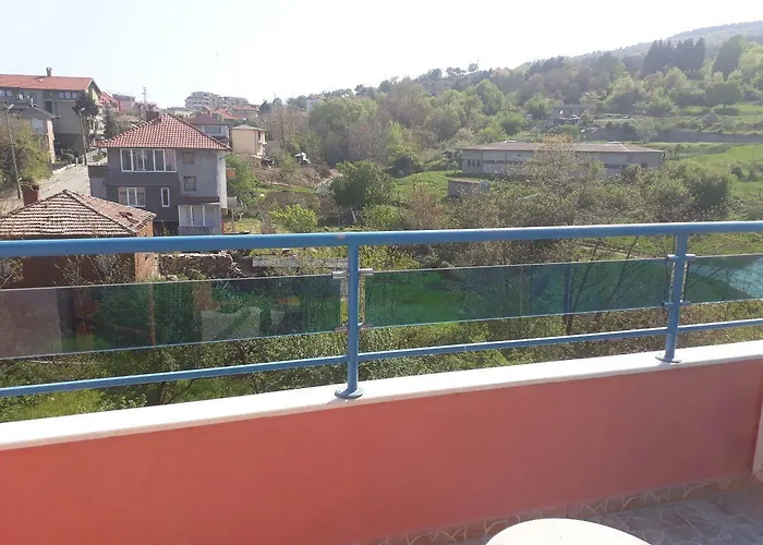 Family Jemelly Обзор