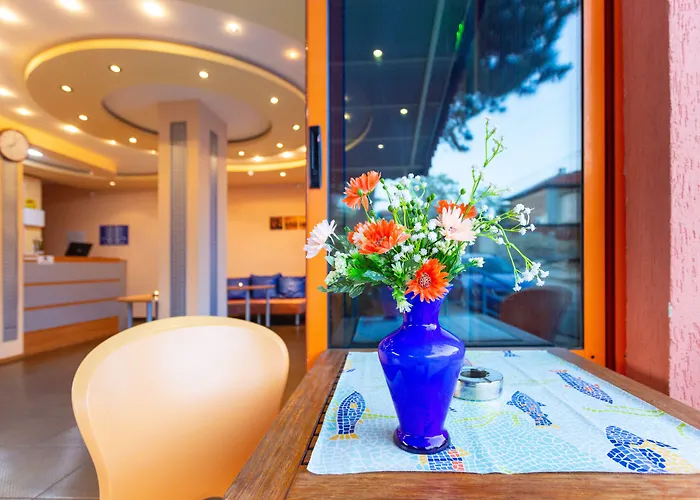 Отель Family Jemelly 2*