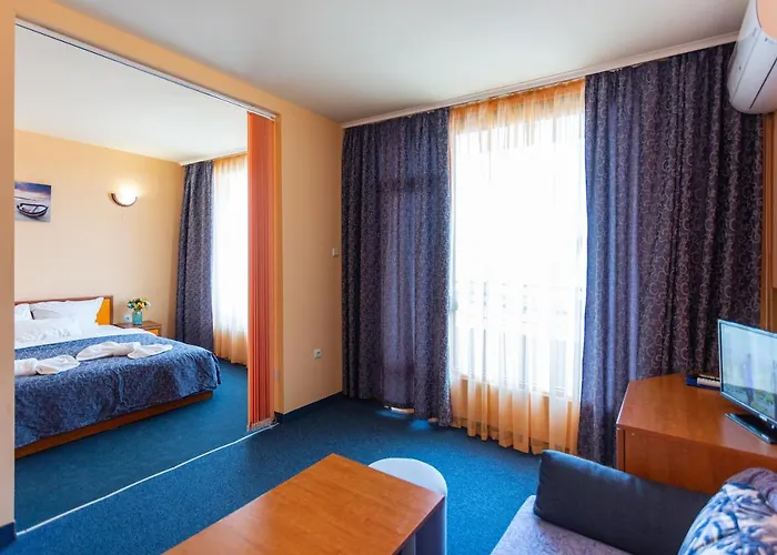 Отель Family Jemelly