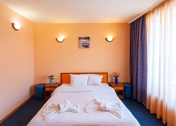 Family Jemelly Отель 2*