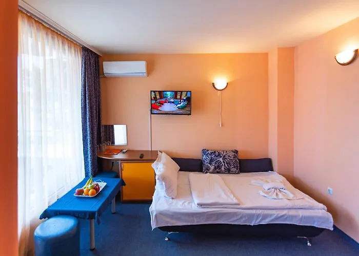 Отель Family Jemelly